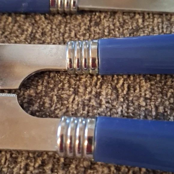 Table Knives blue plastic handle stainless China 4 - Picture 3 of 5